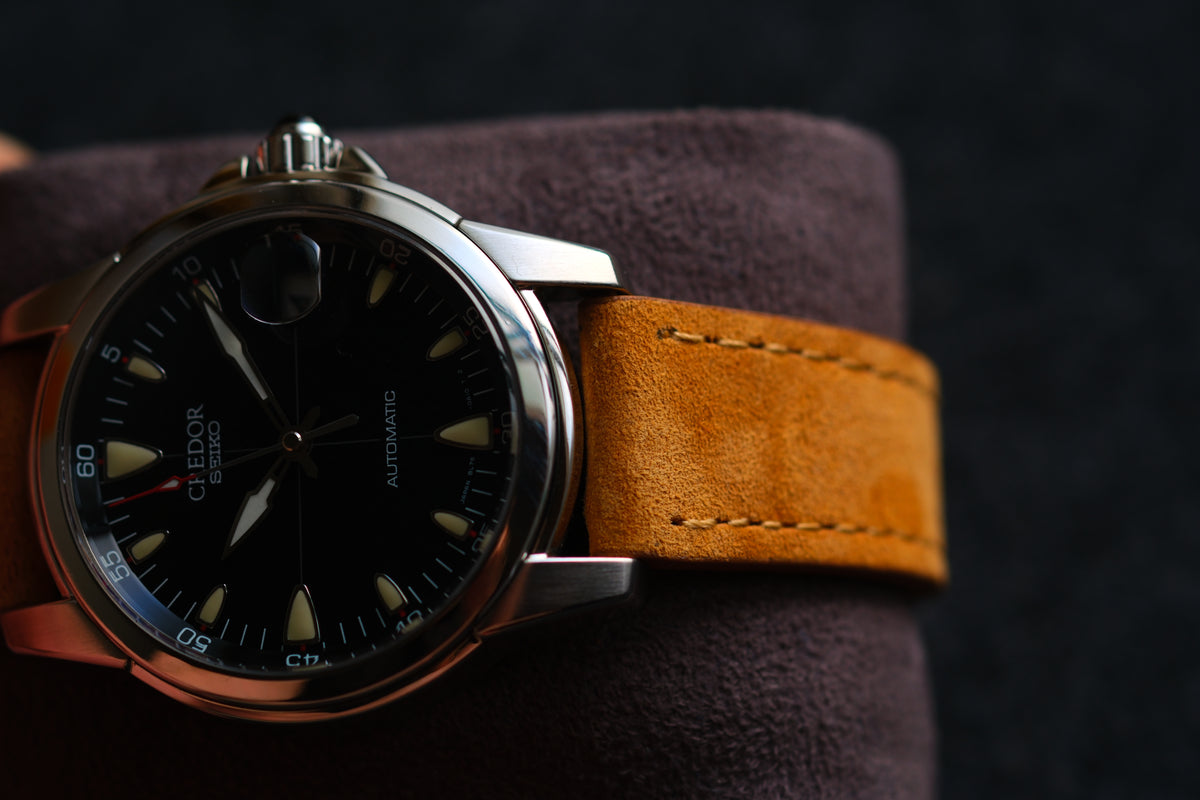 Credor GCBR993 8L75-0A30 Alpinist Black Dial Full Box Paper Serviced by Credor Excellent Condition