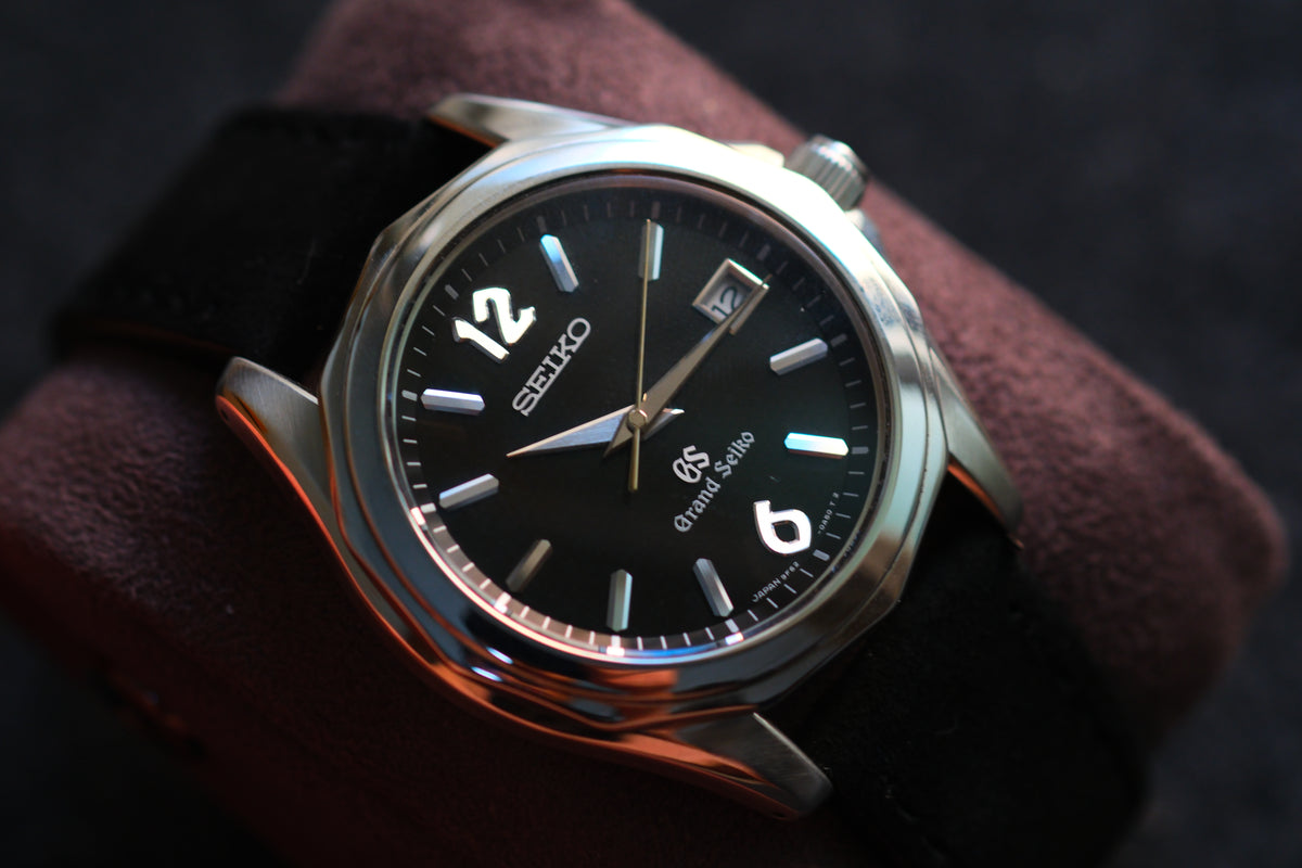 Grand Seiko SBGX035 9F62-0A60 HAQ 12-Sided Bezel Black Woven Dial Great Condition