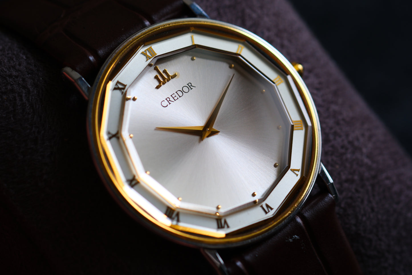Credor 2F70-0290 SS/18KT Polygonal crystal design Beautiful Design White Dial