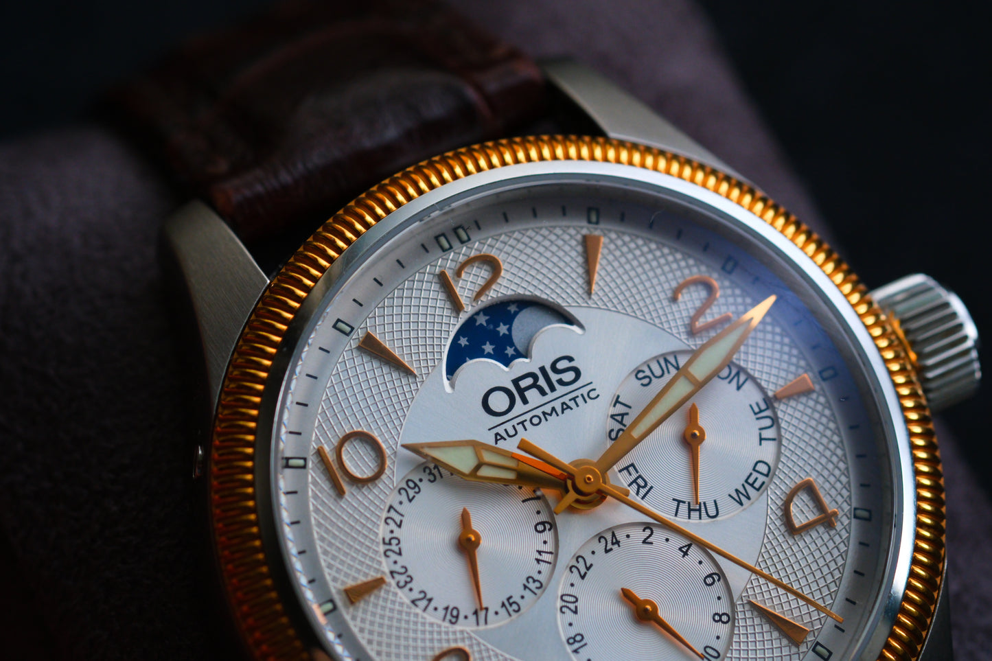Oris Big Crown Complication Day-Date-GMT Steel Moonphase Guilloche dial Full Box Good Condition
