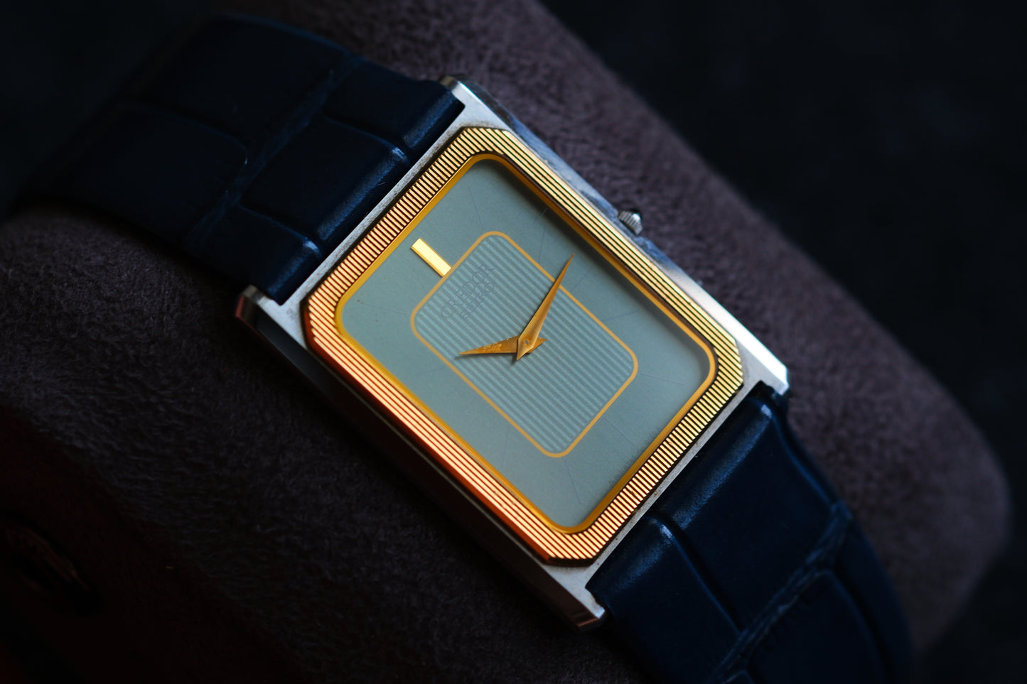 Credor Tank 6730-5090 14K Bezel SHA MIDDLE Tiffany Dial Good COndition Credor Box