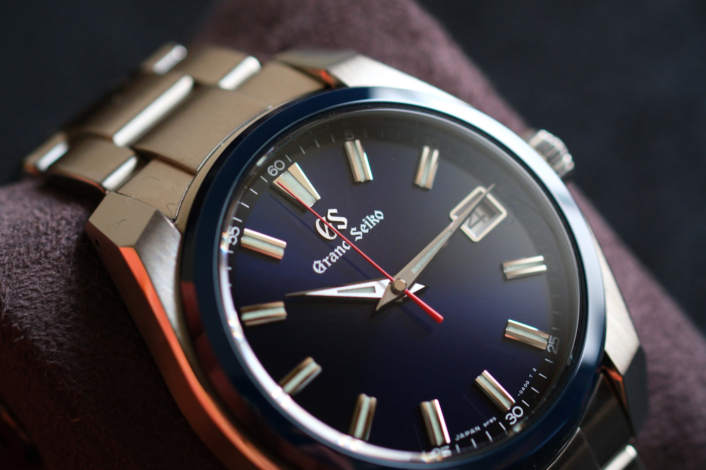 Grand Seiko SBGP015 9F85 Bezel Blue Ceramic Sport Watch Limited Edition 2000 60th Anniversary Full Box Tag Paper New Old Stock Unworn Excellent Condition