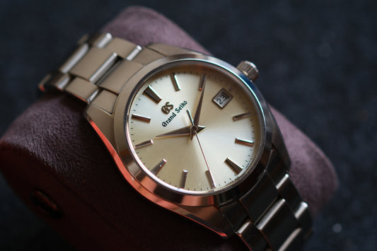 Grand Seiko SBGV221 9F82 40mm Champange Dial Full Box Paper Hang Tag Full Serviced Paper