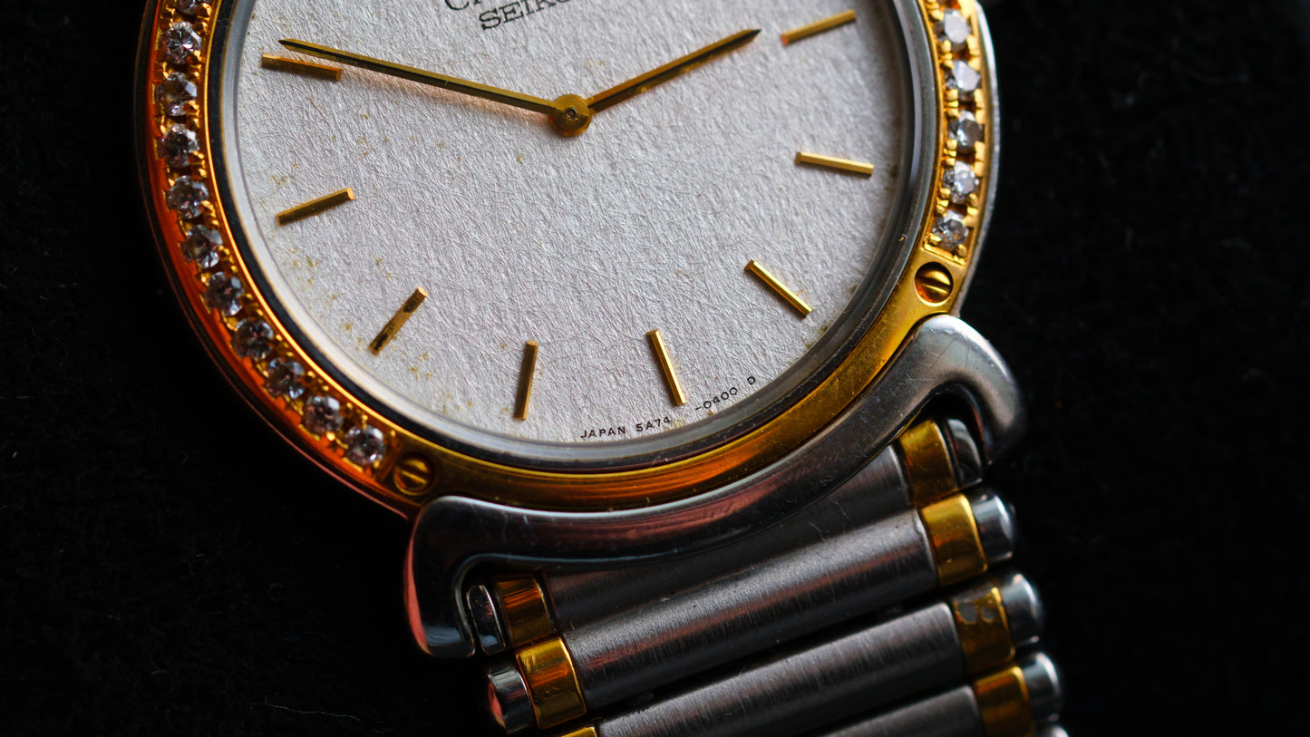 Credor Hattori 5A74-0290 18K Gold Diamond Bezel Beautiful Dial