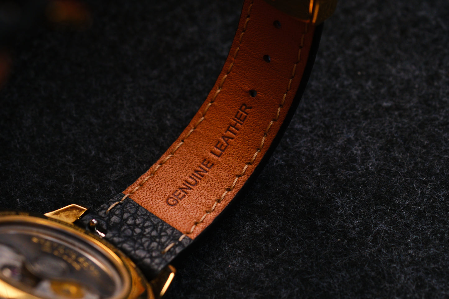 Kuoe Royal Smith 90-008 Gold Full Box Good Condition