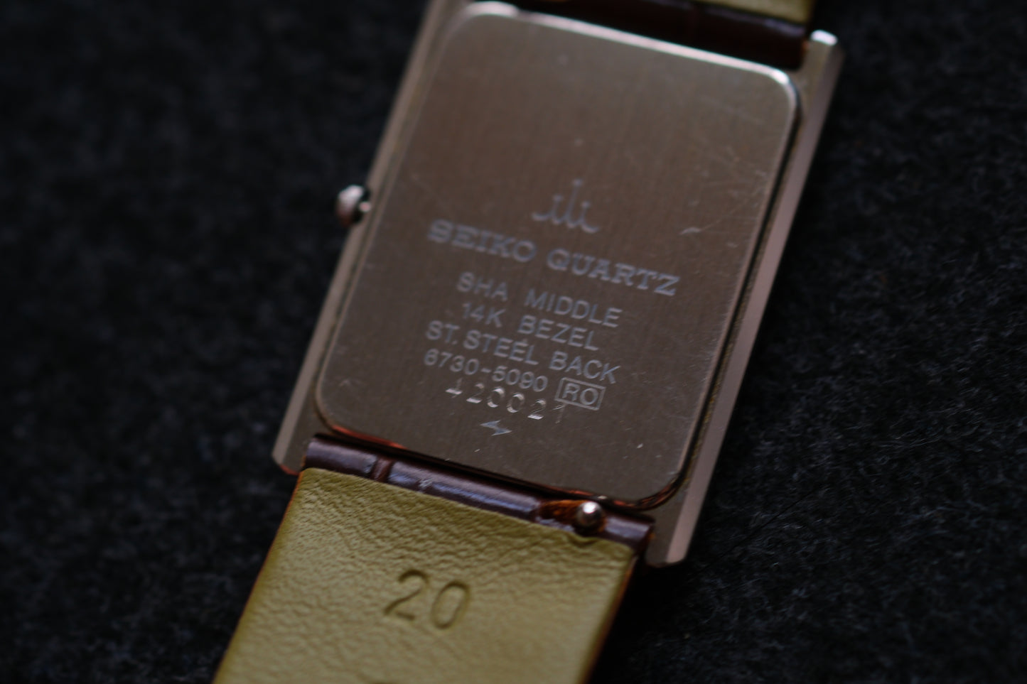 Credor Tank Men 6730-5090 14K Bezel SHA MIDDLE Vintage style