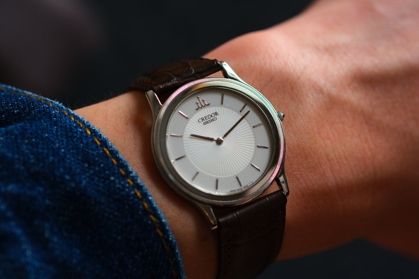 Credor 5A74-2010 JDM Ultra-Slim Dress Watch White Two tone Dial Vintage Style 18KWG Bezel Good Condition