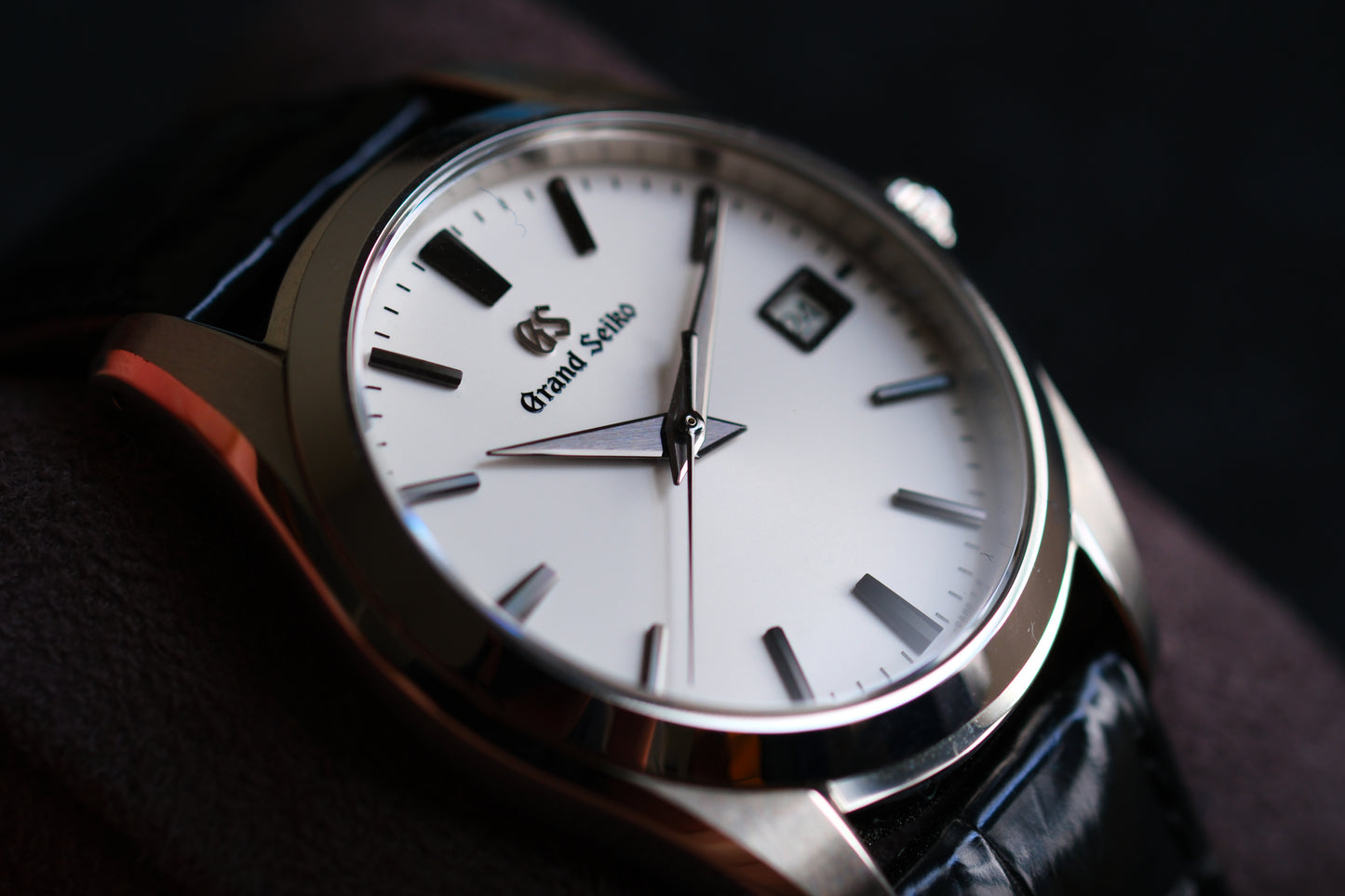 Grand Seiko SBGX295 9F62-0AB0 Discontinued JDM Dark Gray Markers and Hands Excellent Condition Full Box Limited Card