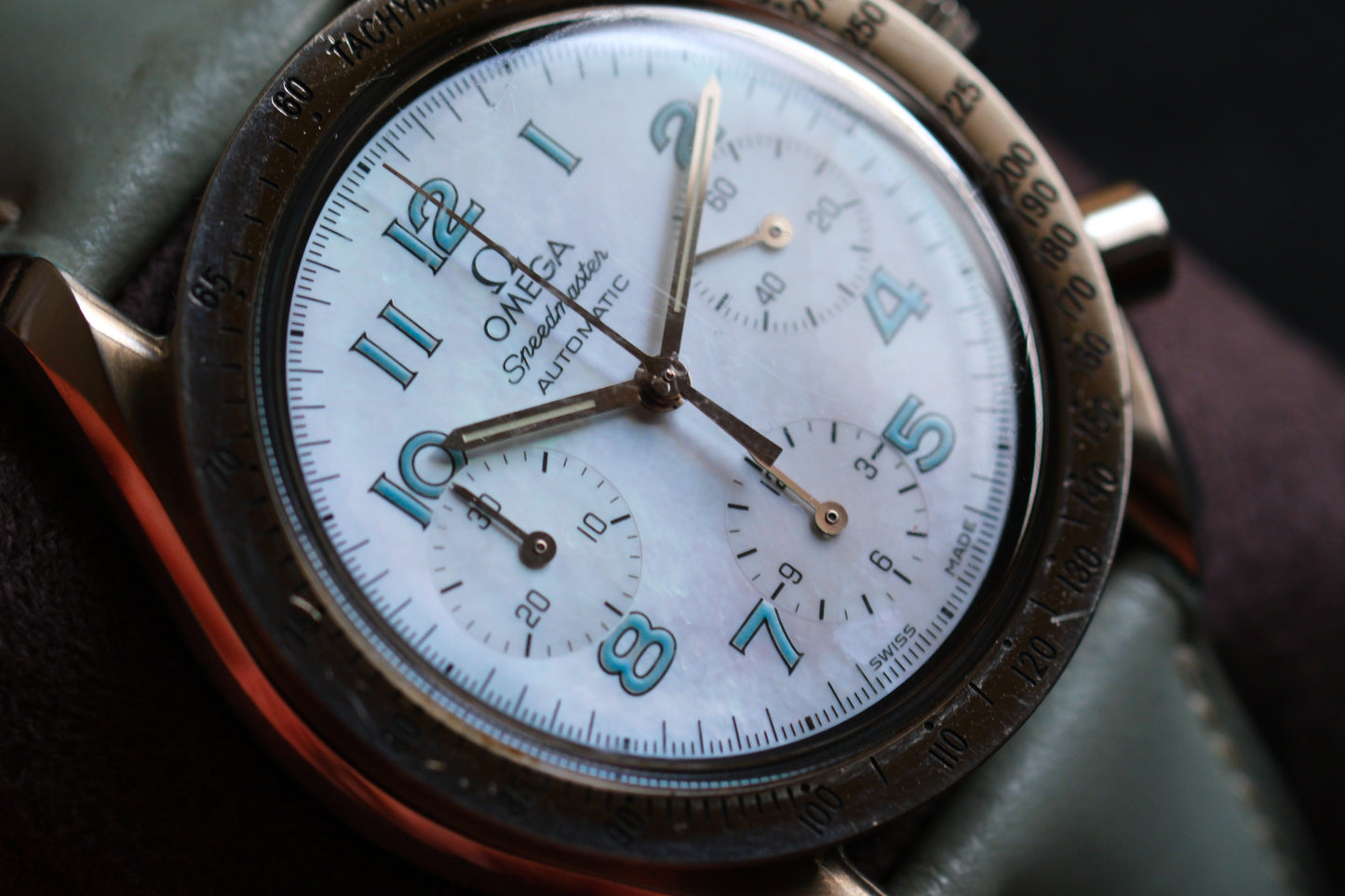 Omega Speedmaster 3802.71.53 Automatic Chrnograph White MOP Dial