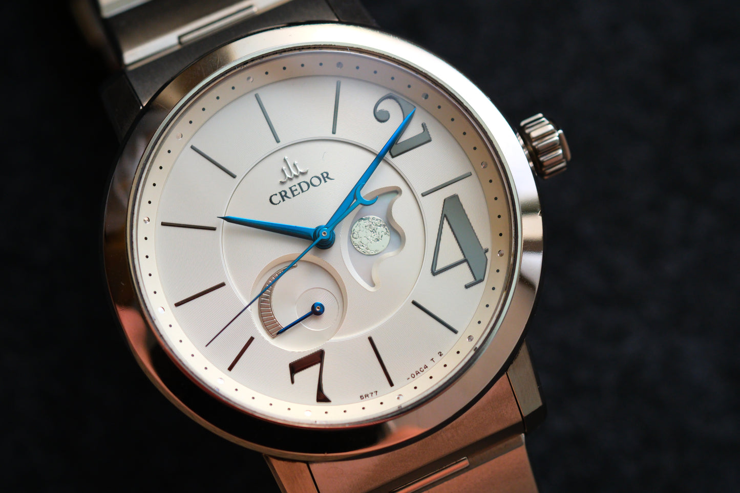 Credor Node GCLL995 5R77-0AB0 Spring Drive Moonphase White Dial