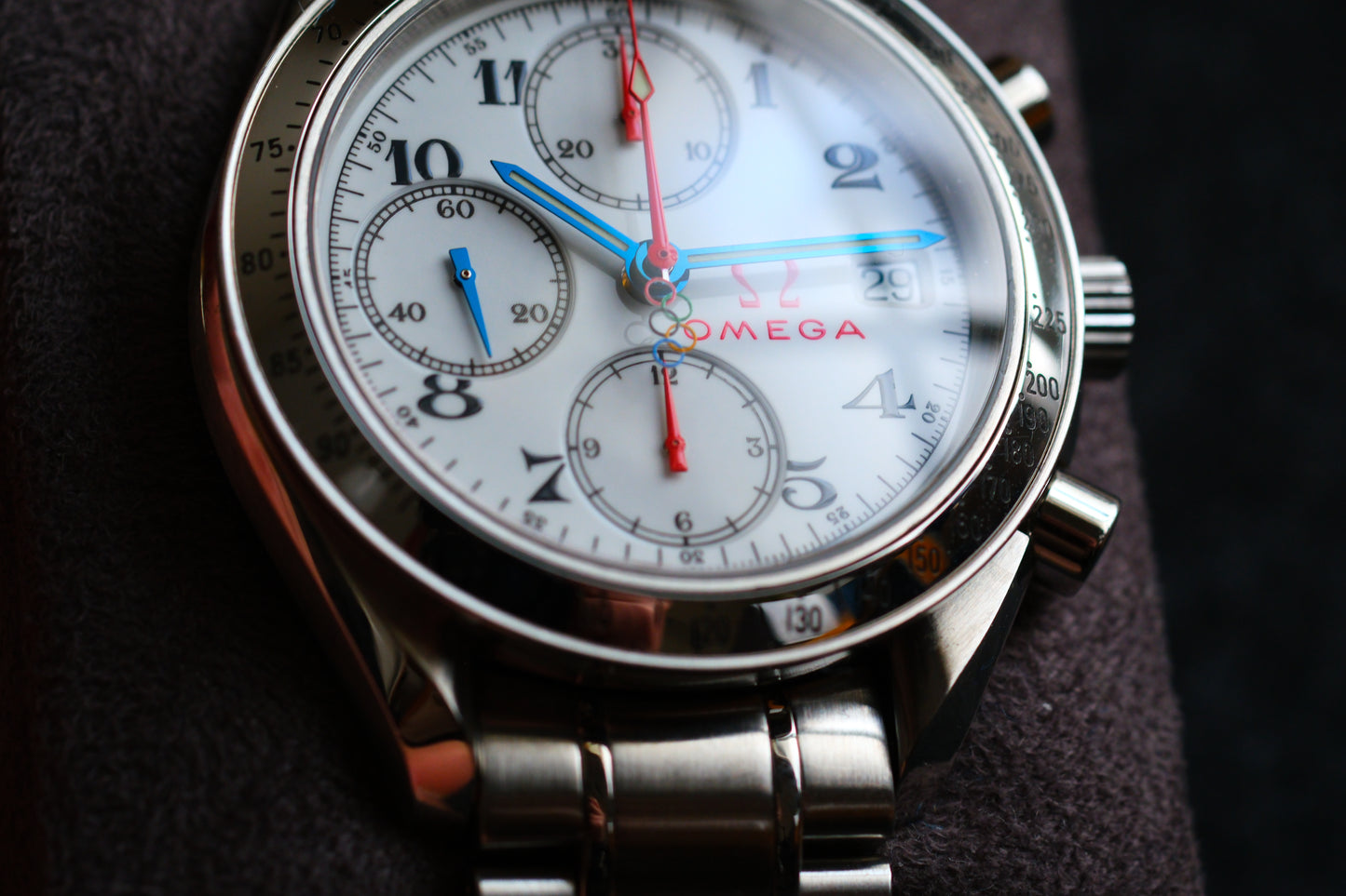 Omega Speedmaster 323.10.40.40.04.001 Specialities 2012 Olympic Games Collection Blue Red Hands | Good Condiition |Serviced