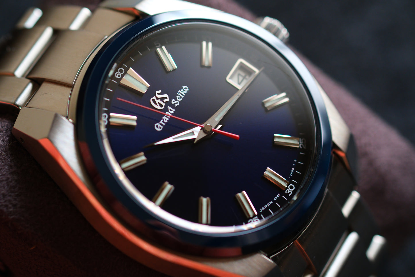 Grand Seiko SBGP015 9F85 Bezel Blue Ceramic Sport Watch Limited Edition 2000 60th Anniversary Full Box Tag Paper New Old Stock Unworn Excellent Condition