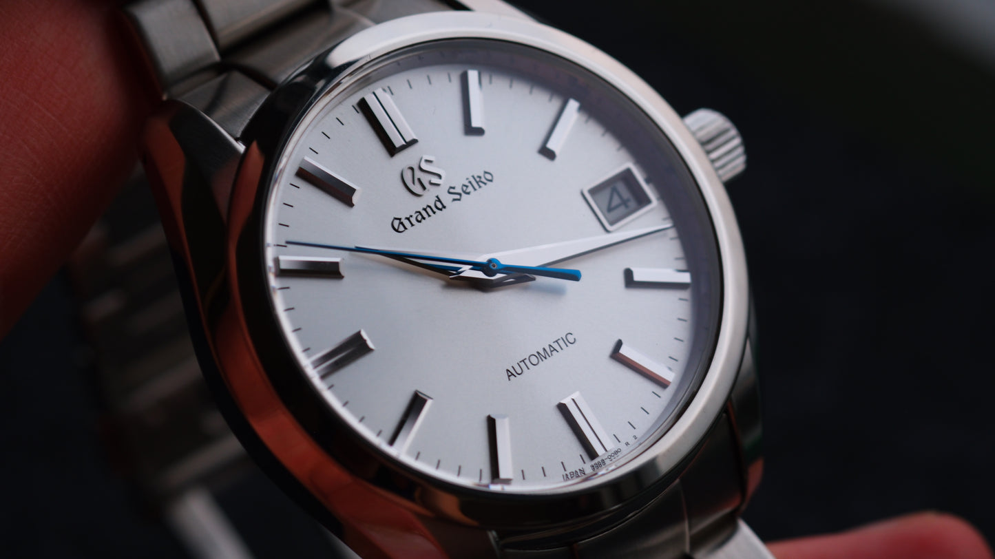 Grand Seiko SBGR307 9S68 Heritage new GS Logo Version White Dial Excellent Condition Full Box