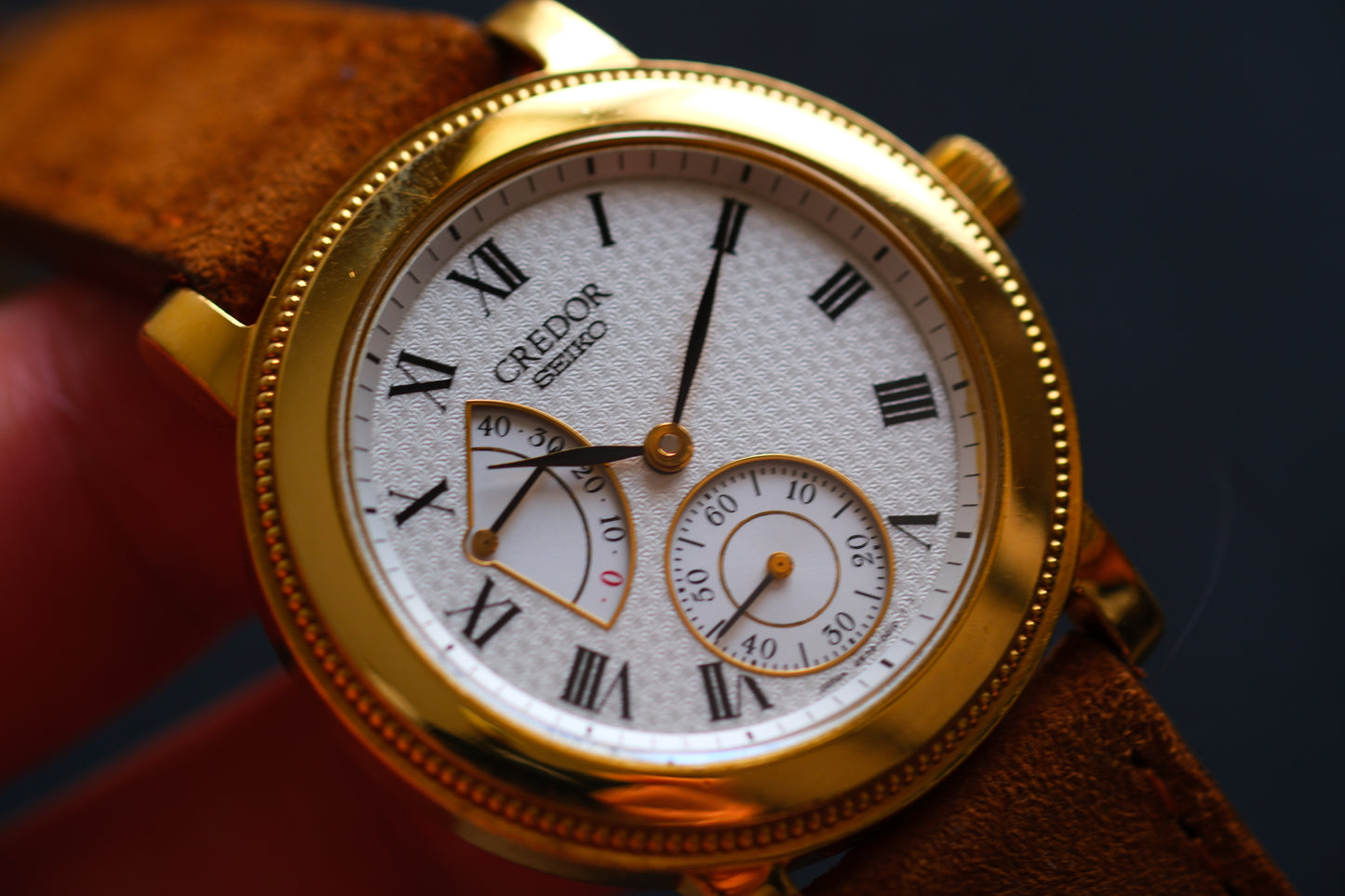 Credor GBAY996 4S79-0010 Full Solid 18K Gold Beautiful Texture Dial Dress watch Good Condition