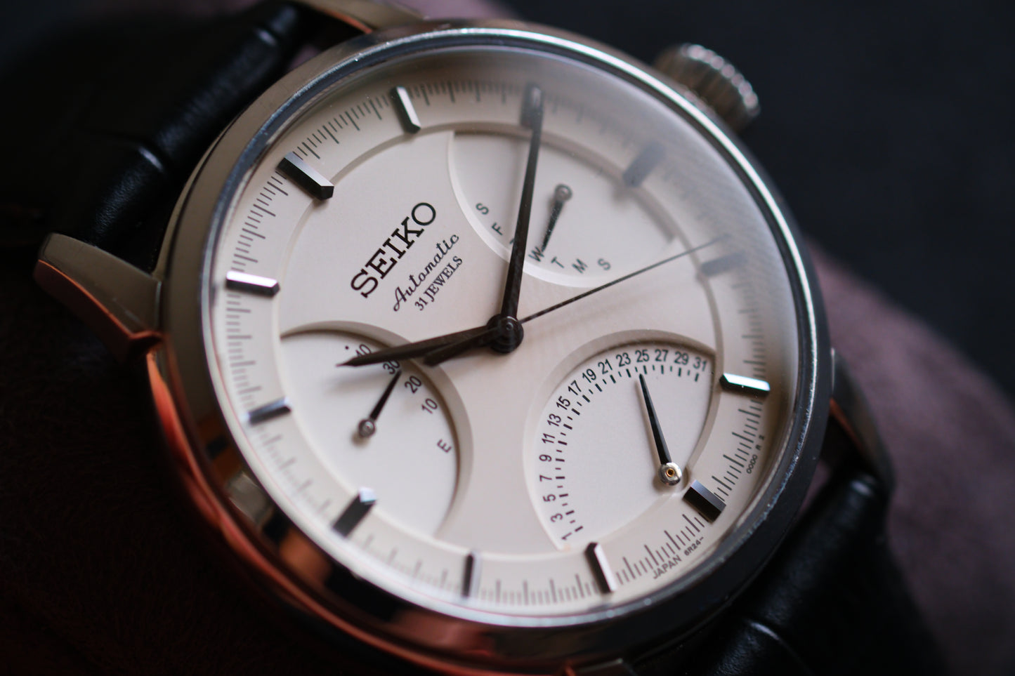 Seiko Pressage SARD009 6R24-00C0 Retrograde White Cream Dial Great Condition