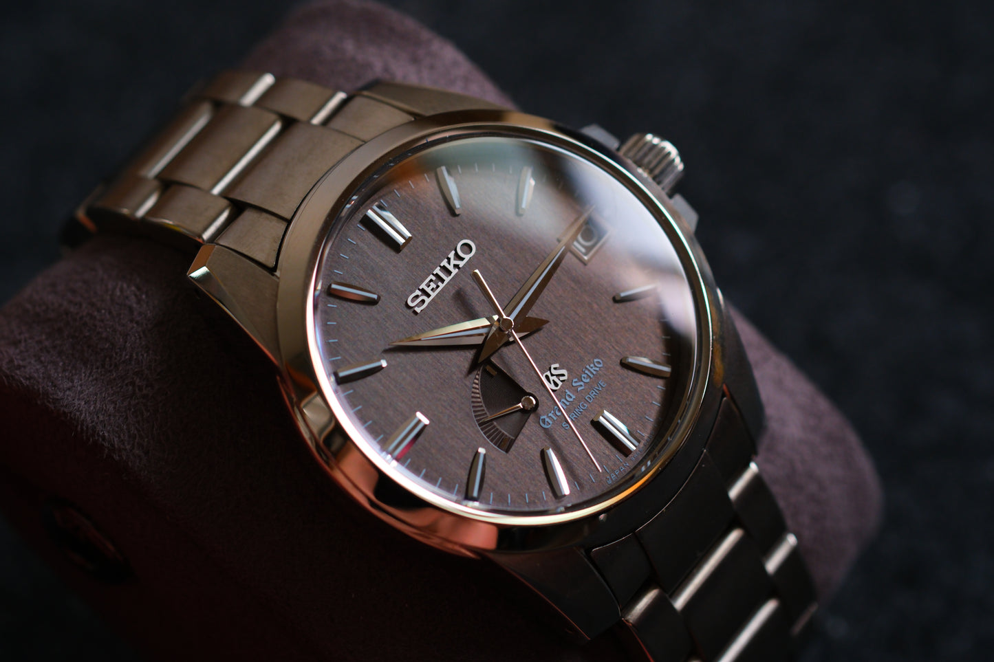 Grand Seiko SBGA081 9R65-0BG0 Spring Drive Full Titanium Beautifull Vertical Brushed Dial Full Serviced Box Manual User Excellent Condition