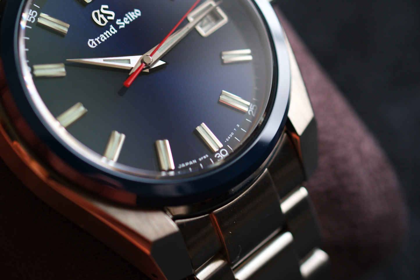 Grand Seiko SBGP015 9F85 Bezel Blue Ceramic Sport Watch Limited Edition 2000 60th Anniversary Full Box Tag Paper New Old Stock Unworn Excellent Condition