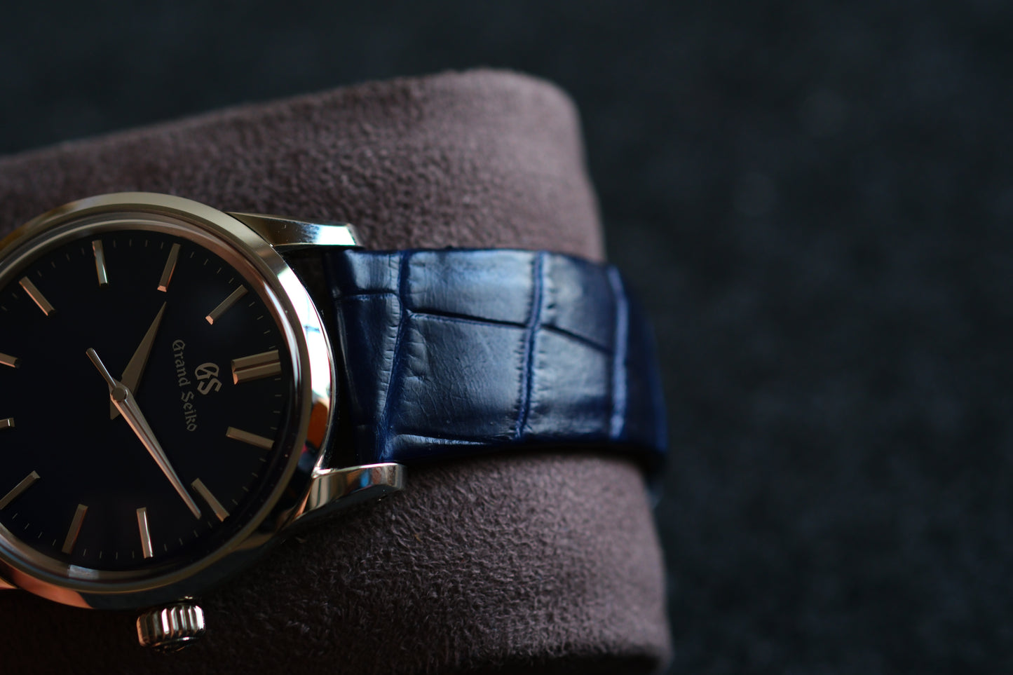 Grand Seiko SBGX349 9F61 Elegance Collection “moonlight blue”/“Gekka” Dial Vintage proportions 34x41.5x10.7mm Perfect Dress Watch Excellent Condition Box Paper Date 9/2025