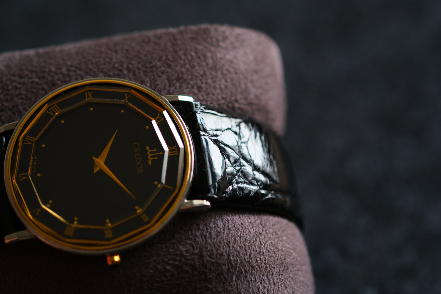 Credor 2F70-0291 SS/18KT Polygonal crystal design Beautiful Design Black Dial