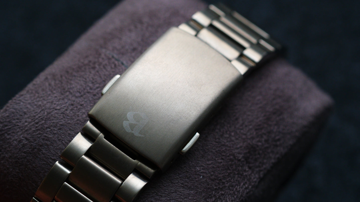 Seiko Bright Full Titanium SAGM007 HAQ Pepetual Calendar Two tone White Dial | Excellent Condition| Movement Serviced