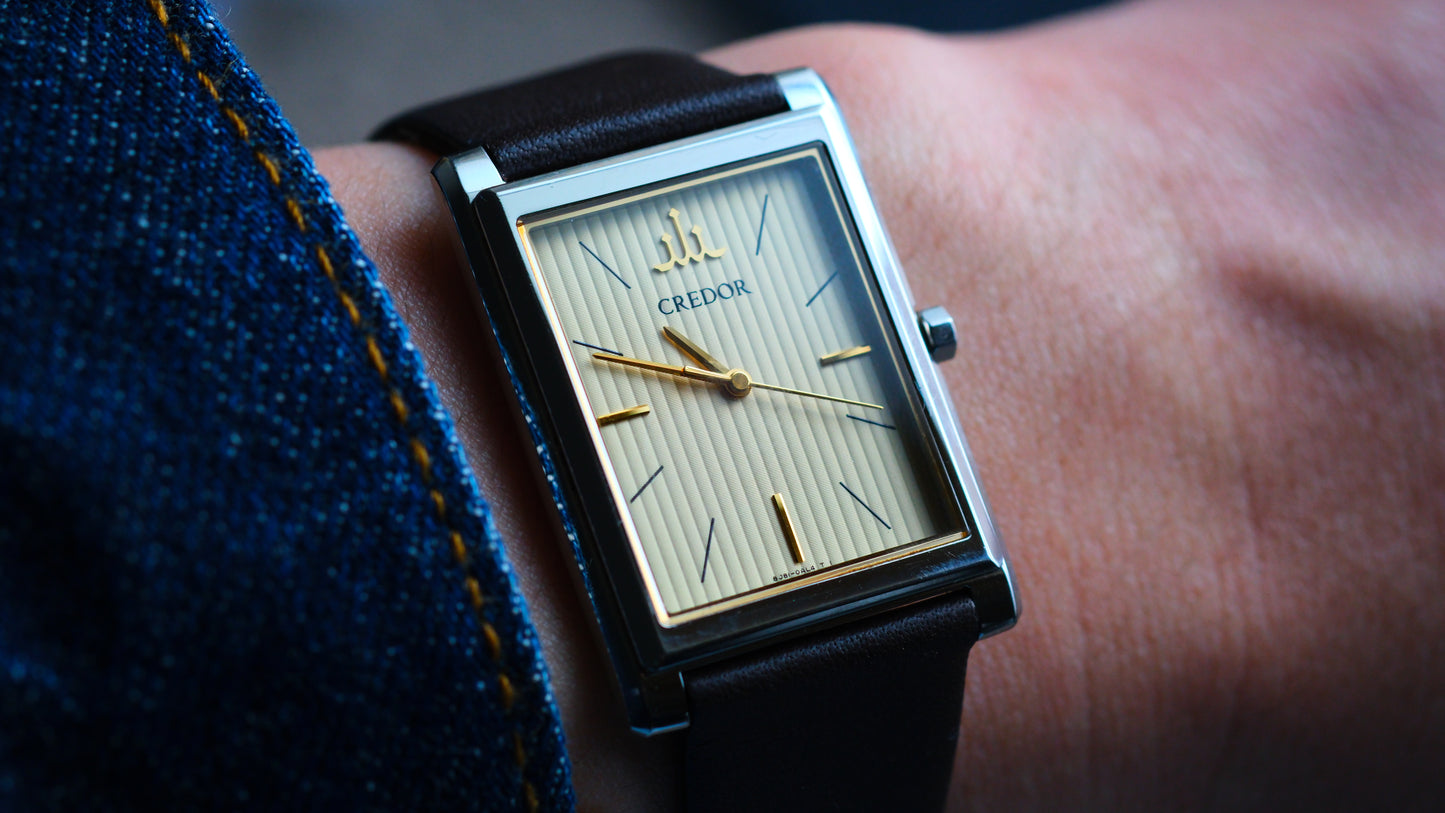 Credor Tank Signo GCAR049 8j81-0AK0 Quart Fabric-textured dial