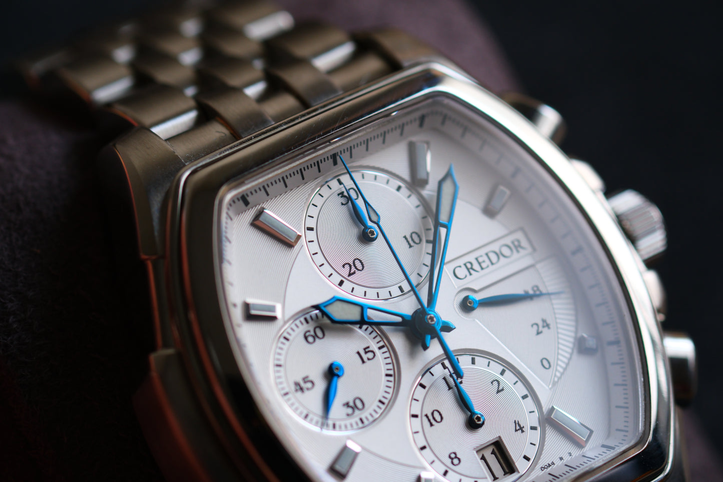 Credor Pacifique Tonneau GCBK993 6s77-00A0 Chrnograph White Dial Blue Hands| Full Serviced| Excellent Condition