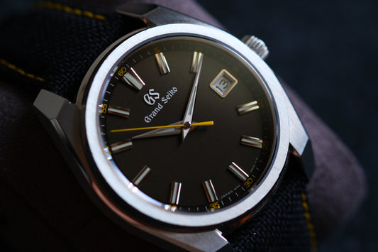 Grand Seiko SBGV243/9F83-0AL0 Sport Collection Black Yellow Dial Good Condition Full Box Paper