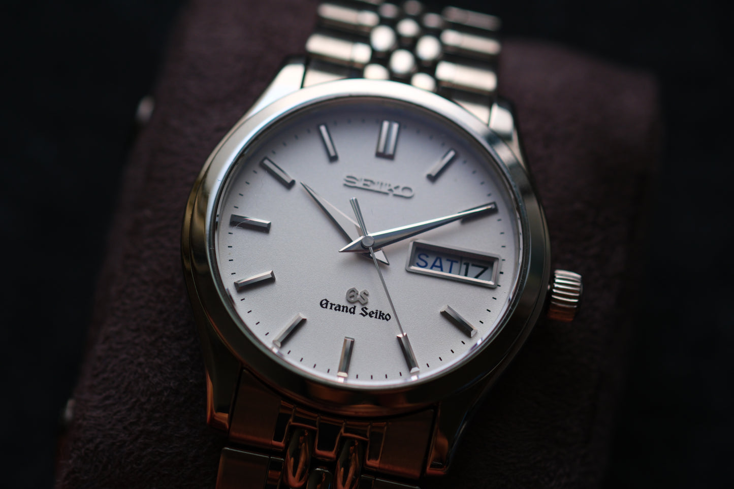 Grand Seiko SBGT001 9F83-9A00 Day date Excellent Condition Vintage Watch White Dial Full Box Paper Super Rare