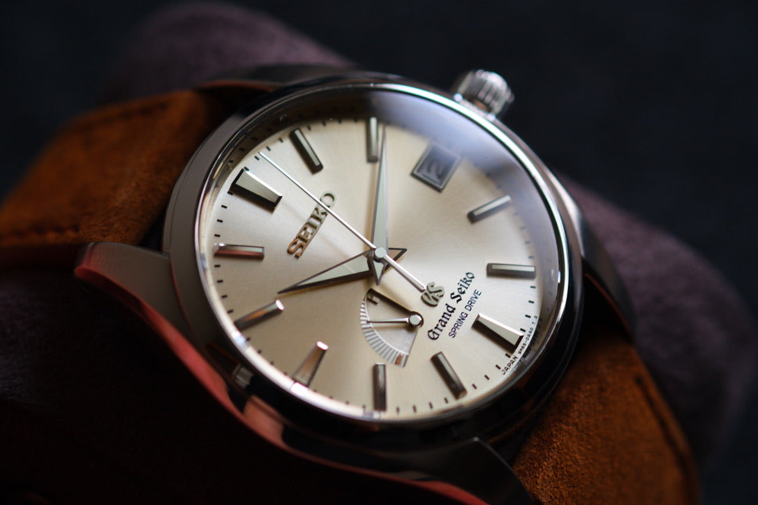 Grand Seiko SBGA001 9R65-00A0 Spring Drive Champagne Dial Excellent Condition