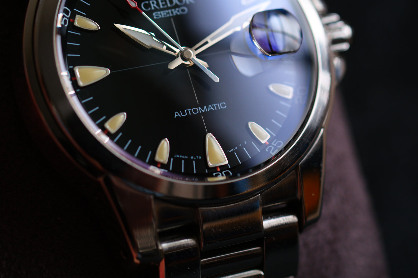 Credor GCBR997 8L75-0A10 Phoenix Black Dial Excellent Condition Box Manual User