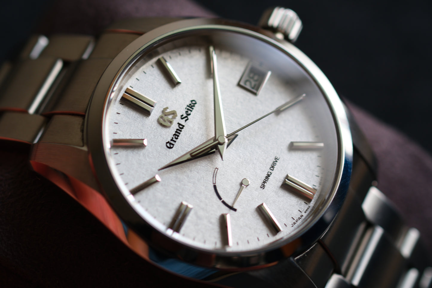 Grand Seiko SBGA465 9R65-0DY0 Spring Drive Early Morning Frost Dial Heritage Collection Full Paper Date 2024 Great Condition
