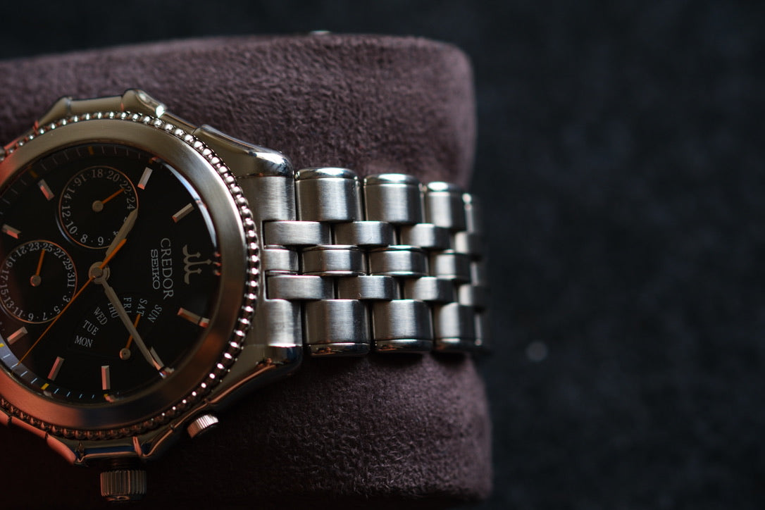 Credor Pacifique GZBG999 "Bumble Bee" 4s77-0A20 38mm Black Dial Yellow Hands Excellent Condition