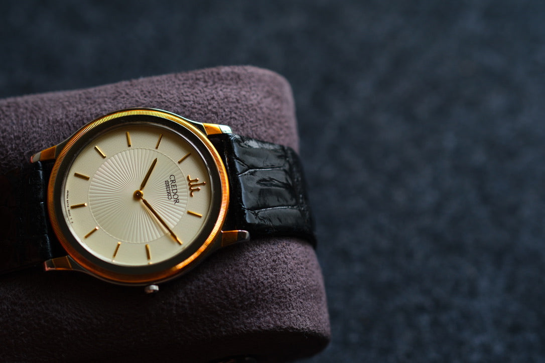 Credor 5A74-2000 JDM Ultra-Slim Dress Watch Two tone Dial Vintage Style 18K Bezel Good Condition