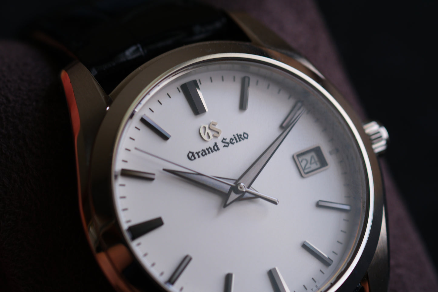 Grand Seiko SBGX295 9F62-0AB0 Discontinued JDM Dark Gray Markers and Hands Excellent Condition Full Box Limited Card