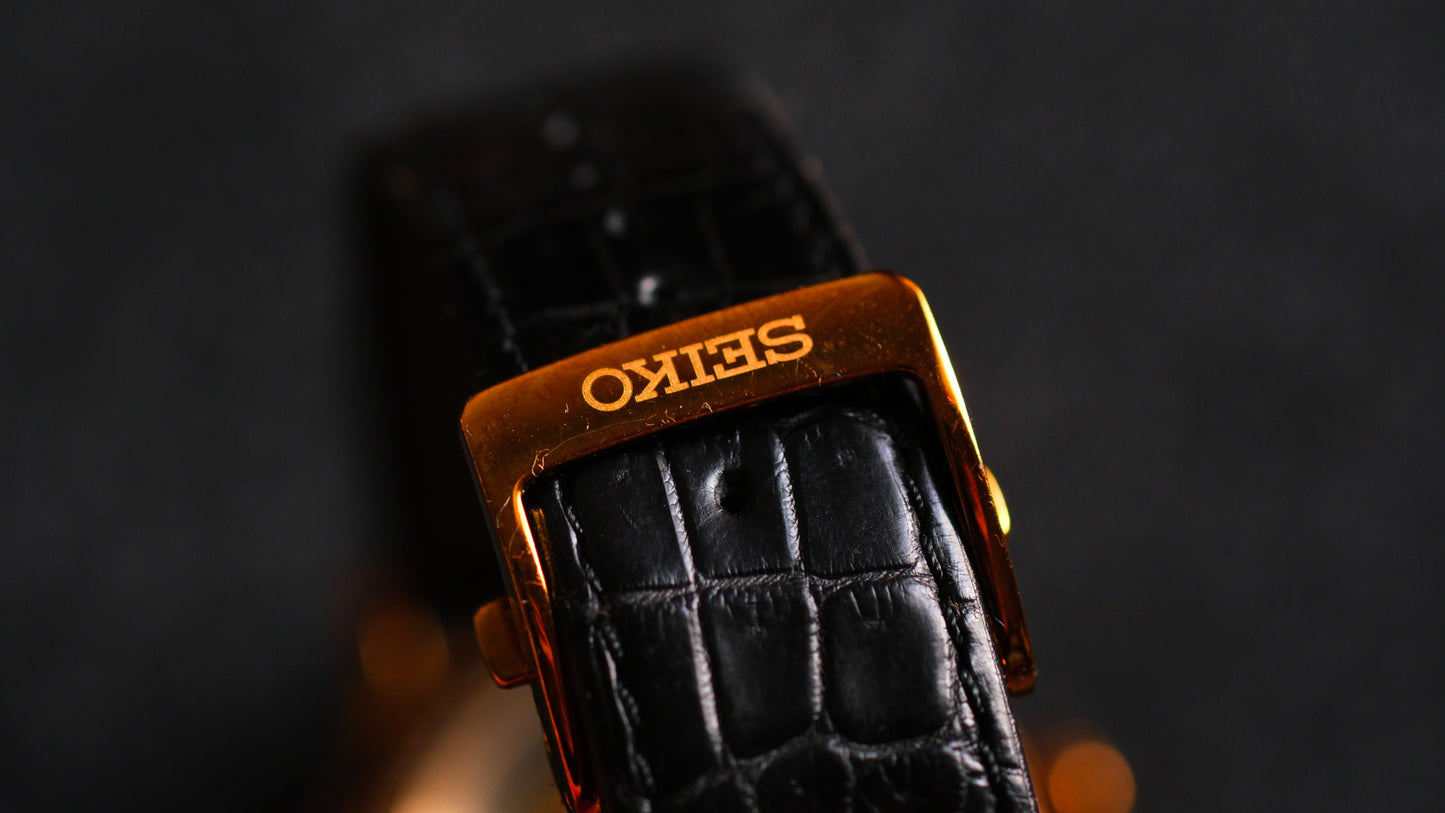 Seiko SARD006 Pressage 6R24-00D0 Rose Gold JDM Rare Retrograde day-date Power Reserve and a white dial | Great Condition