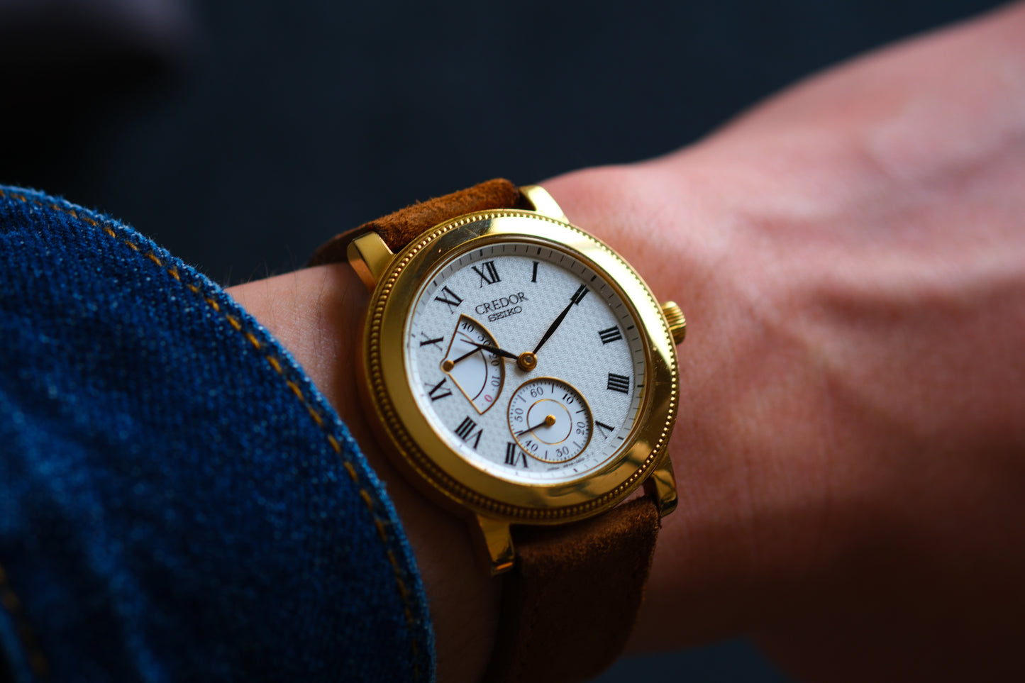Credor GBAY996 4S79-0010 Full Solid 18K Gold Beautiful Texture Dial Dress watch Good Condition