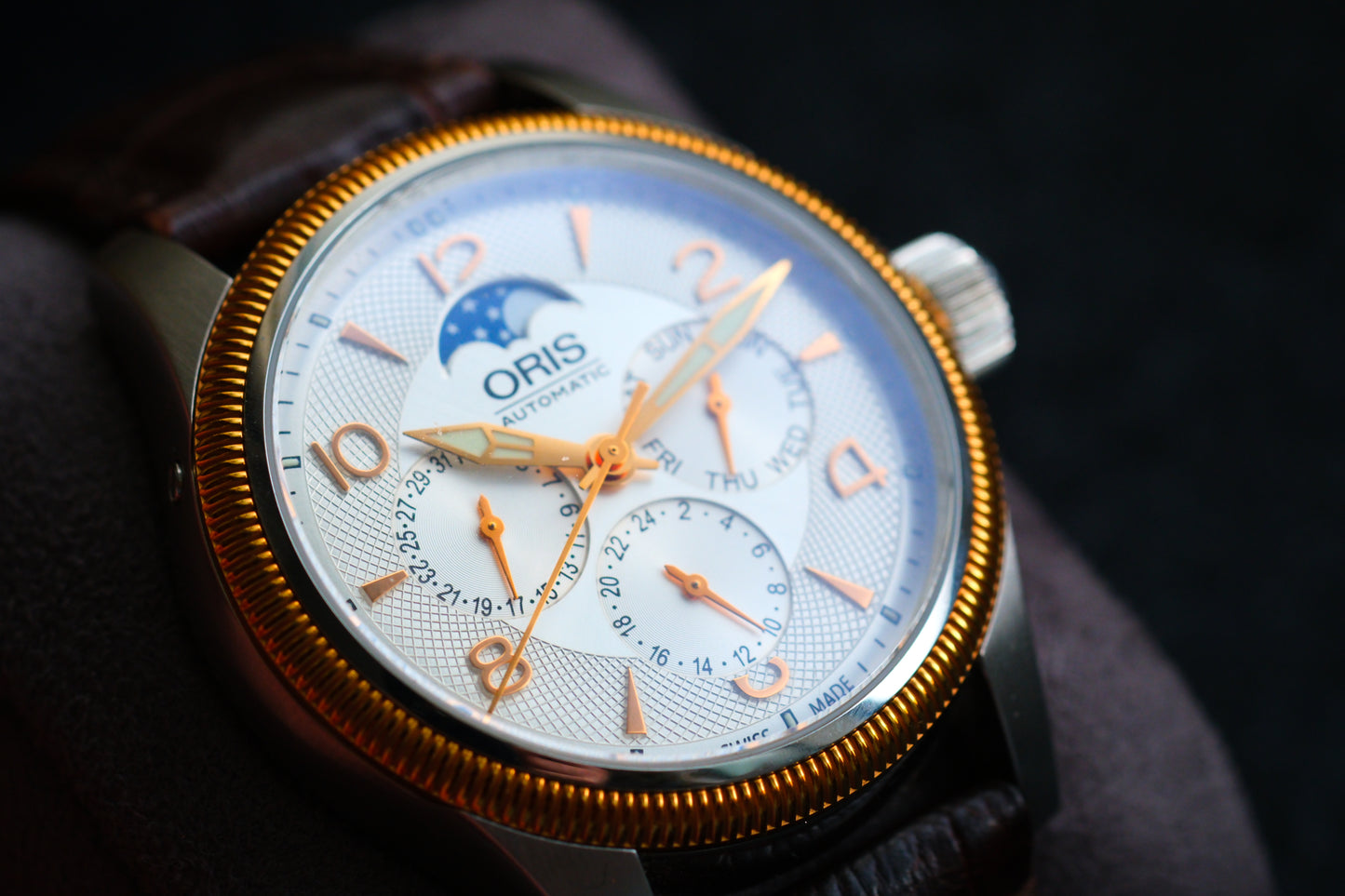 Oris Big Crown Complication Day-Date-GMT Steel Moonphase Guilloche dial Full Box Good Condition