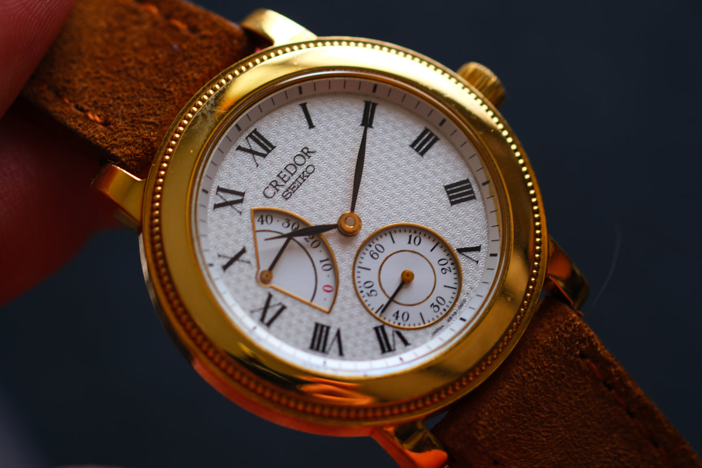 Credor GBAY996 4S79-0010 Full Solid 18K Gold Beautiful Texture Dial Dress watch Good Condition