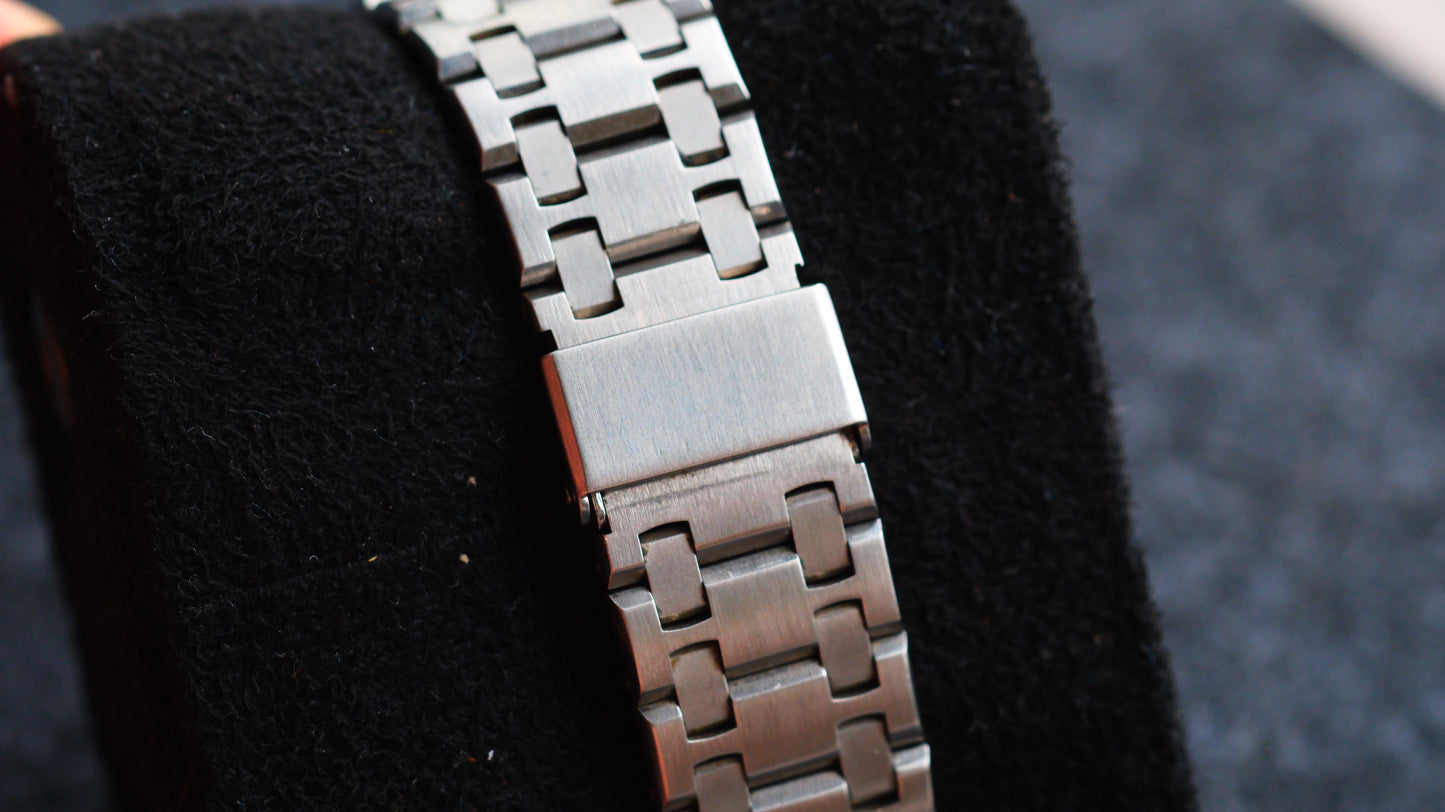 Credor 9661-5000 Twin Quart Gerald Genta 14K Bezel Two tone Rare Near Mint