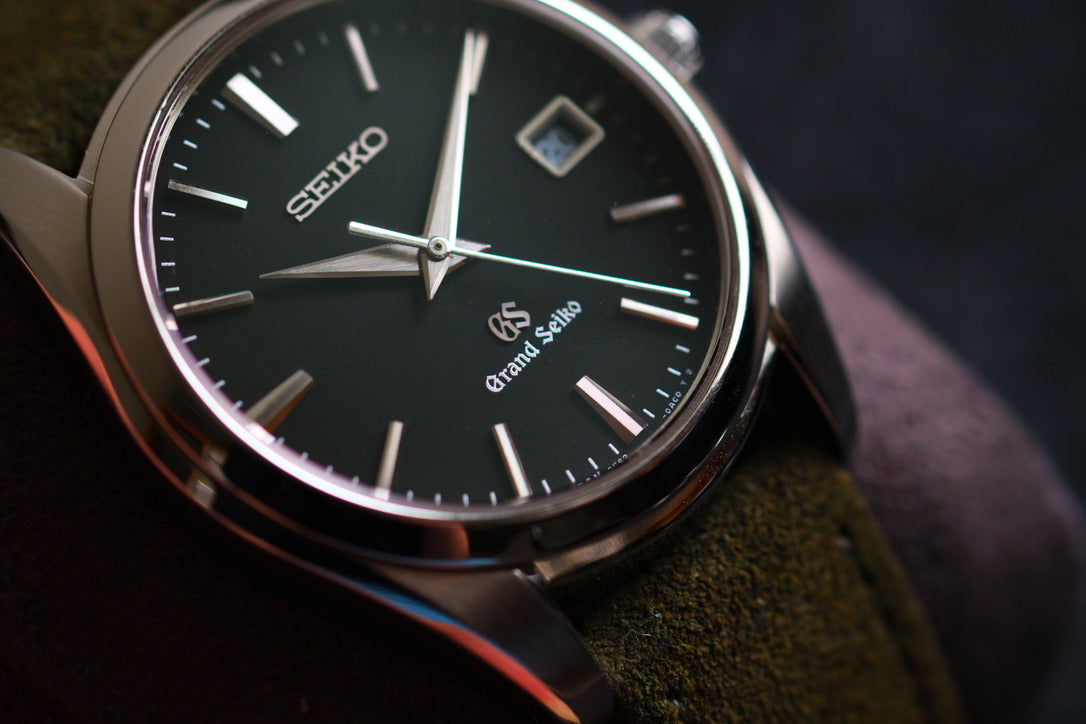 Grand Seiko SBGX061 9F62-0AB0 37mm Black Dial Good Condition