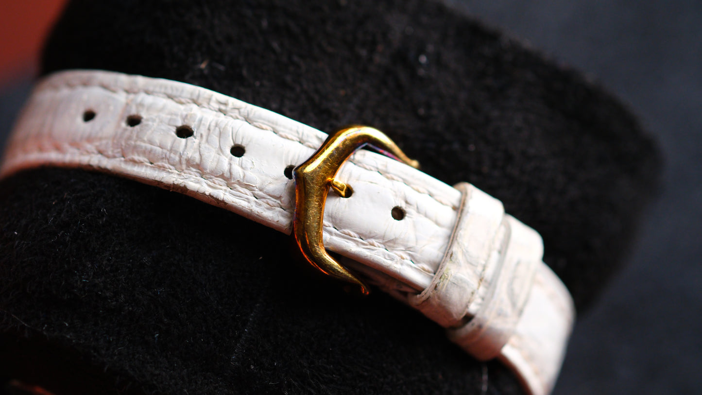 𝐂𝐚𝐫𝐭𝐢𝐞𝐫 𝟗𝟖𝟎’𝐬 𝐌𝐮𝐬𝐭 𝐝𝐞 𝐂𝐚𝐫𝐭𝐢𝐞𝐫 𝐕𝐞𝐧𝐝𝐨̂𝐦𝐞 𝐑𝐞𝐝 𝐁𝐮𝐫𝐠𝐮𝐧𝐝𝐲 𝐋𝐚𝐜𝐪𝐮𝐞𝐫 𝐃𝐢𝐚𝐥