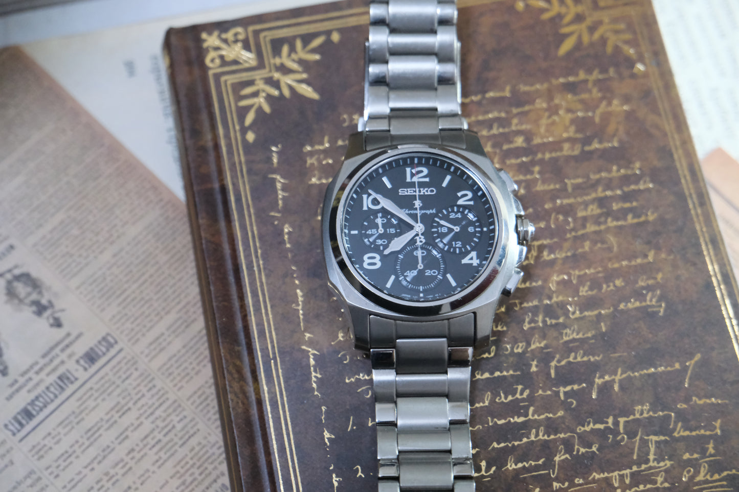 Seiko Bright SAGJ001 Quart Chrnograph Titanium