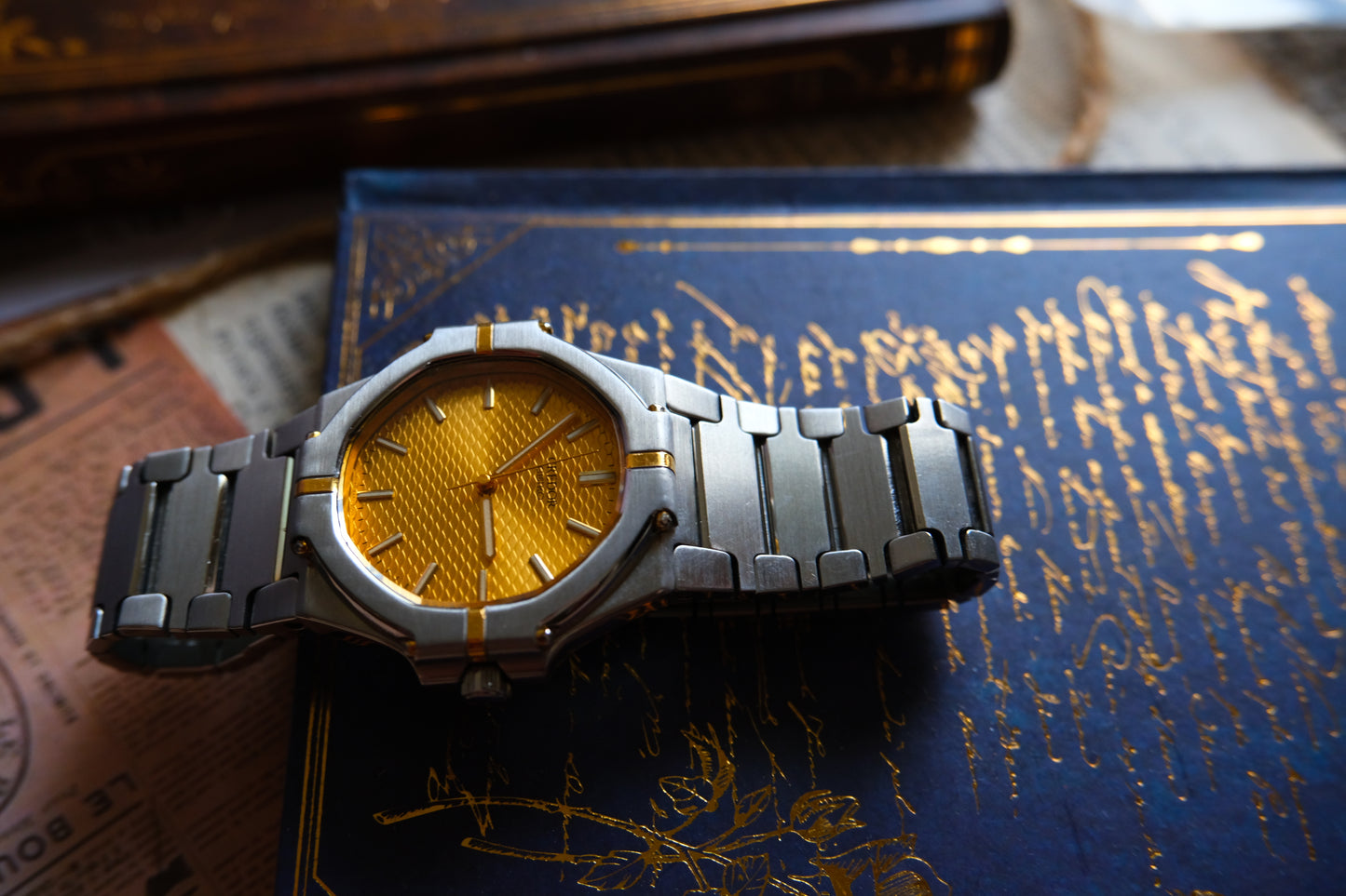 Credor Gerald Genta  KZT Twin Quart Yellow Dial