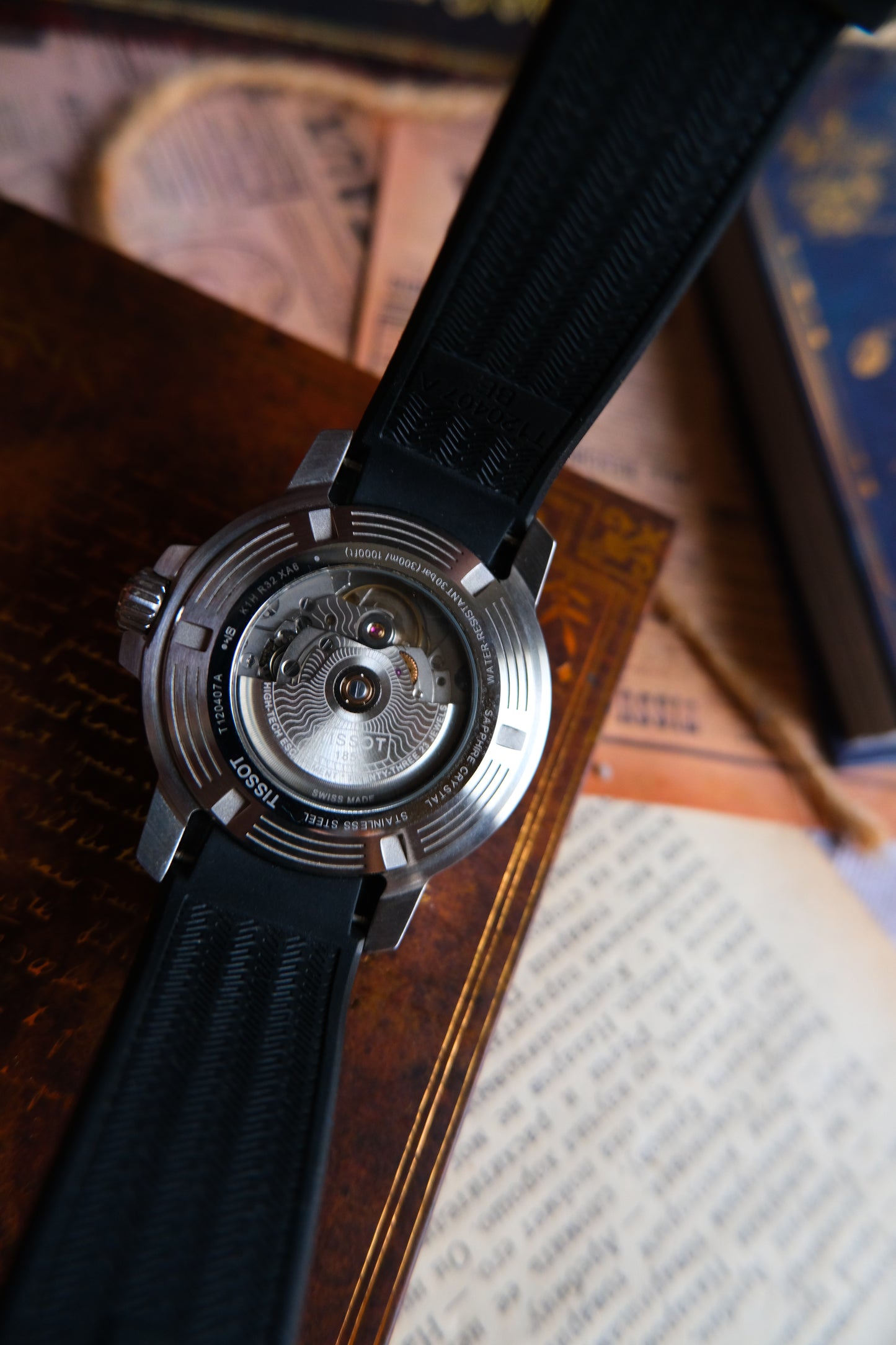 Tissot Diver Seastar 1000 Powermatic 80 dial Blue Full box