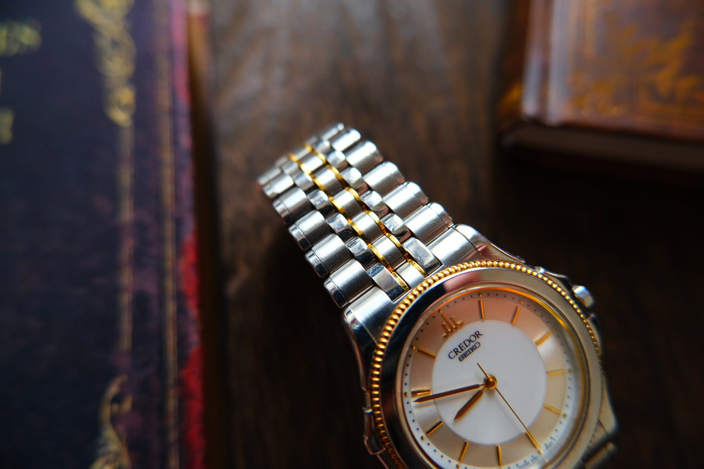 Credor Pacifique Quart 18KT 8j81-6A20