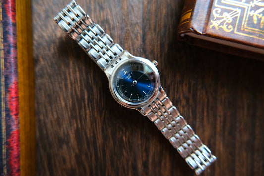 Seiko Credor Quart Lady 7371-0090 Blue Dial
