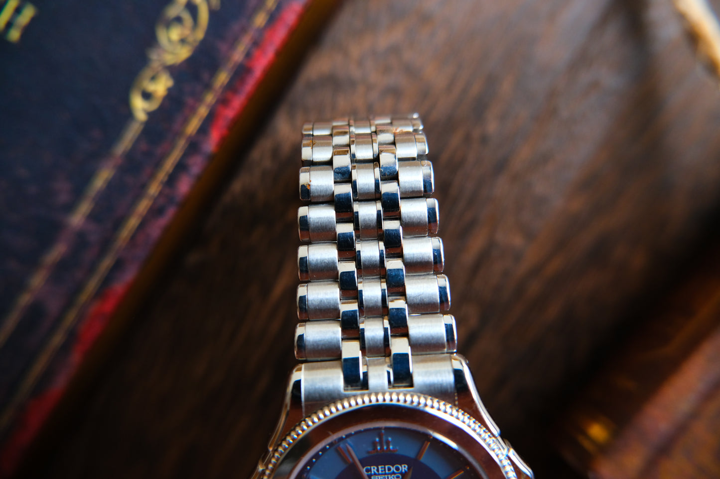 Credor Pacifique Quart 8J81-6A20 MOP Blue Dial