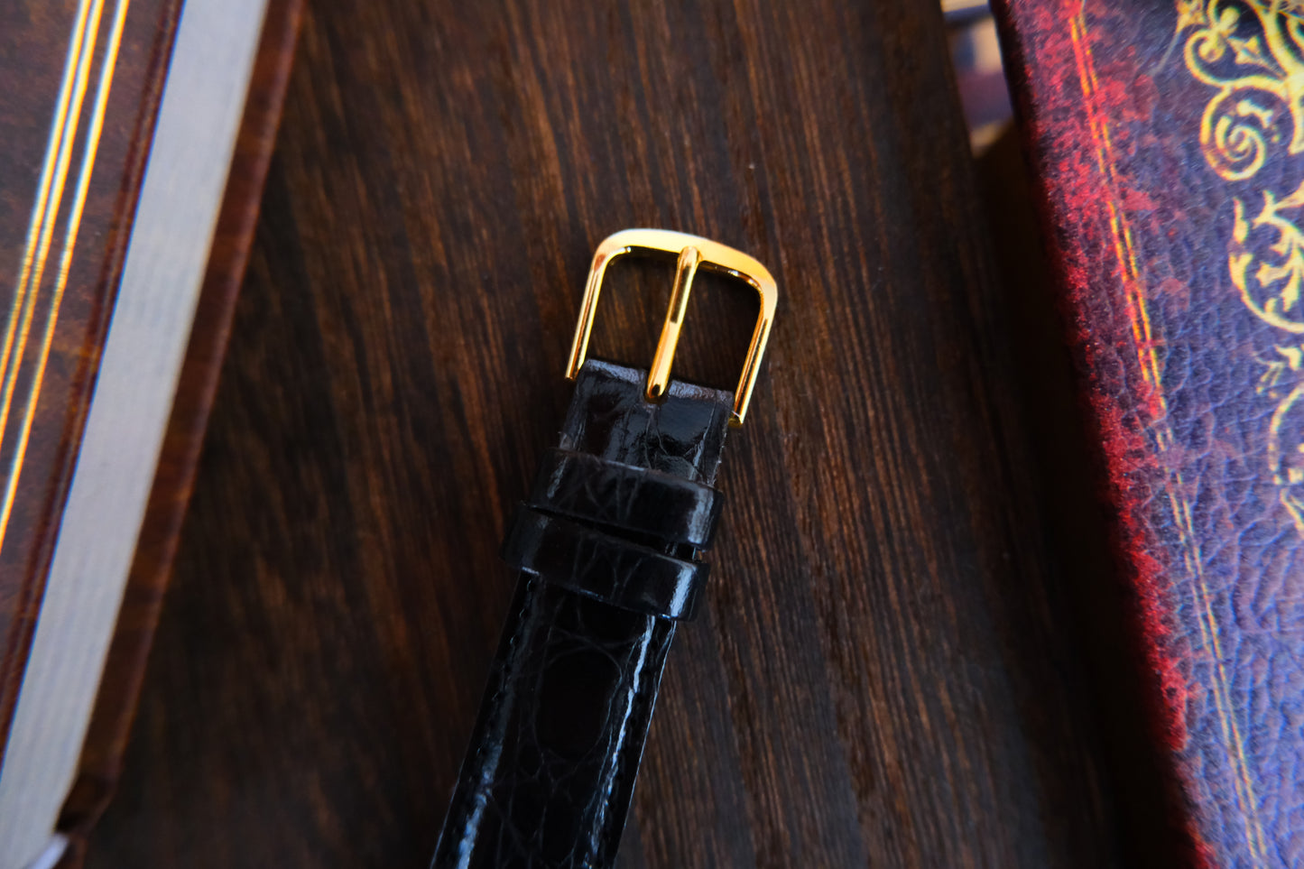 Seiko Credor 18k Bezel Quart 5A74-2000 SS/18KT