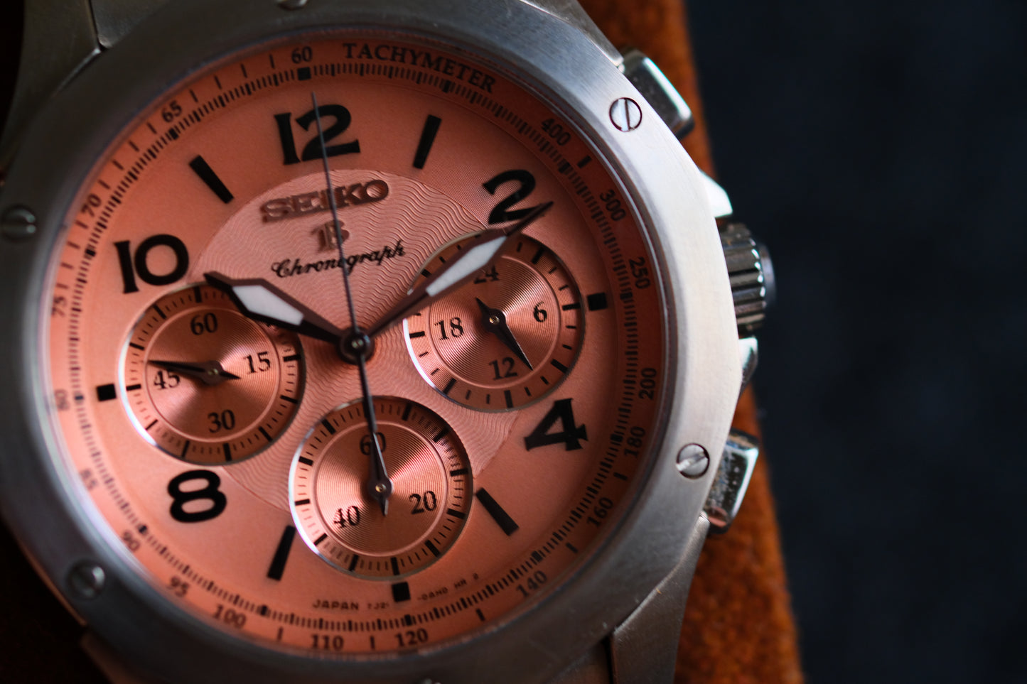 Seiko Bright SAGJ017 7J21-0AC0 Chrnograph Quart Salmon Guilloche