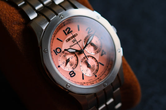 Seiko Bright SAGJ017 7J21-0AC0 Chrnograph Quart Salmon Guilloche